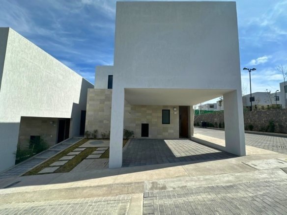 casa en venta en Zibatá, Querétaro. Modelo A1 fachada