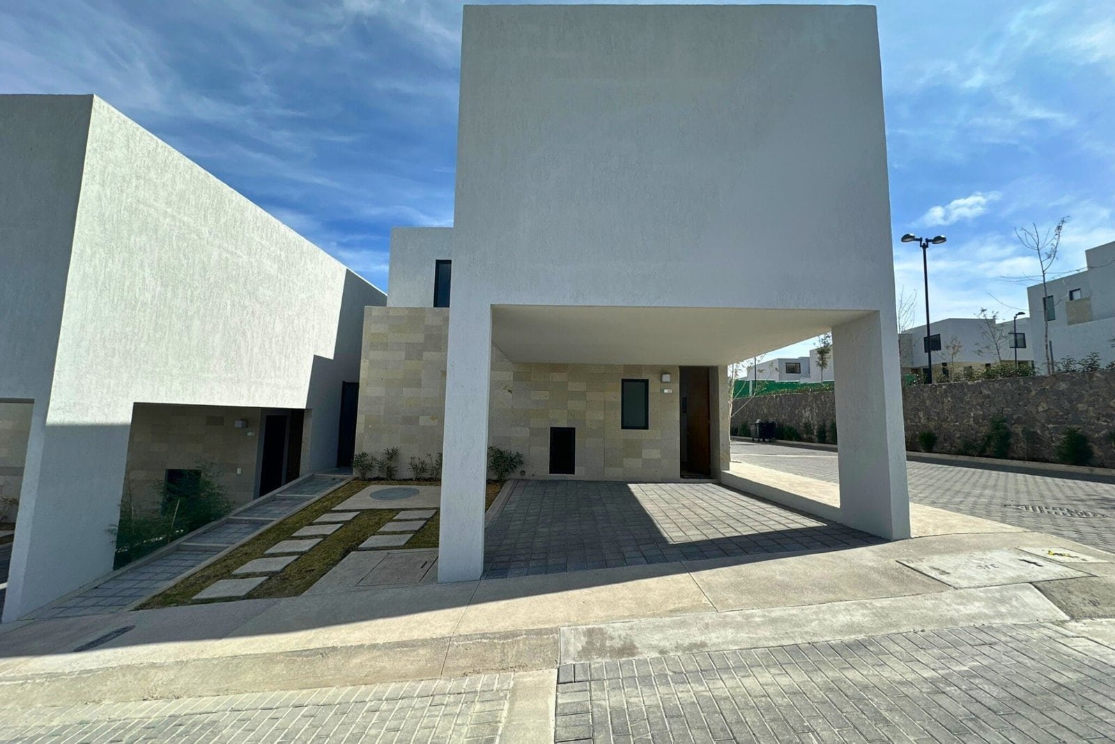 casa en venta en Zibatá, Querétaro. Modelo A1 fachada