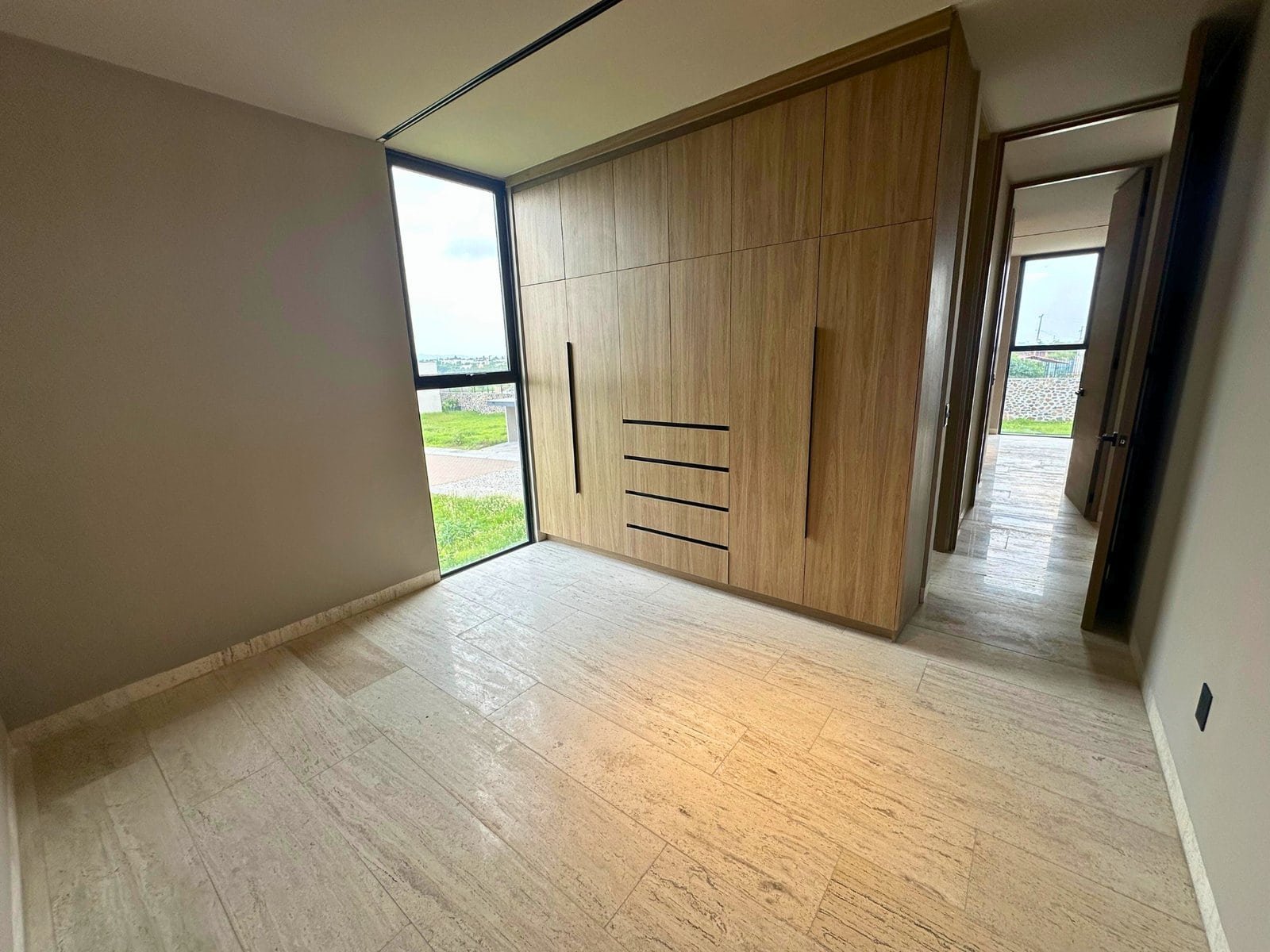 cuarto 2 de casa en lomes del campanario norte
