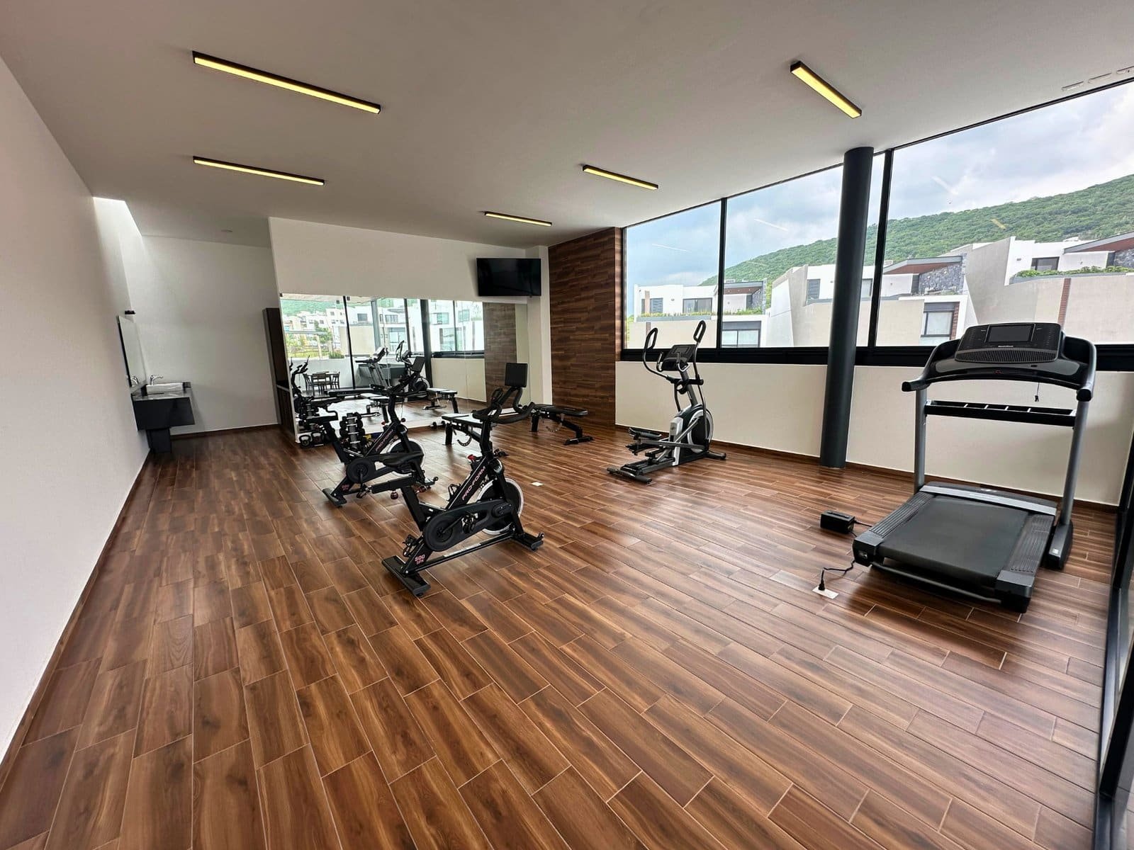 gym de casas en venta en nuevo refugio el olmo, querétaro.