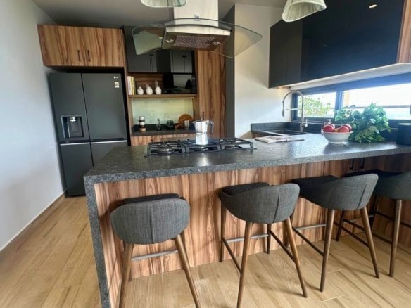 cocina de departamento en Zibatá de lujo