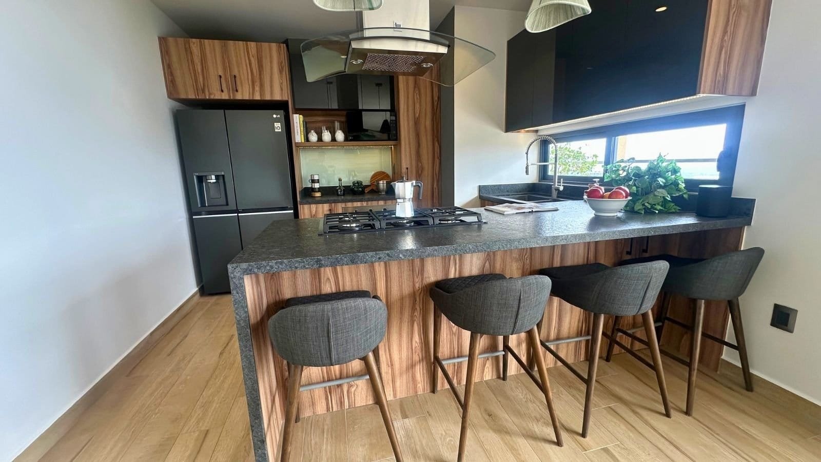 cocina de departamento en Zibatá de lujo