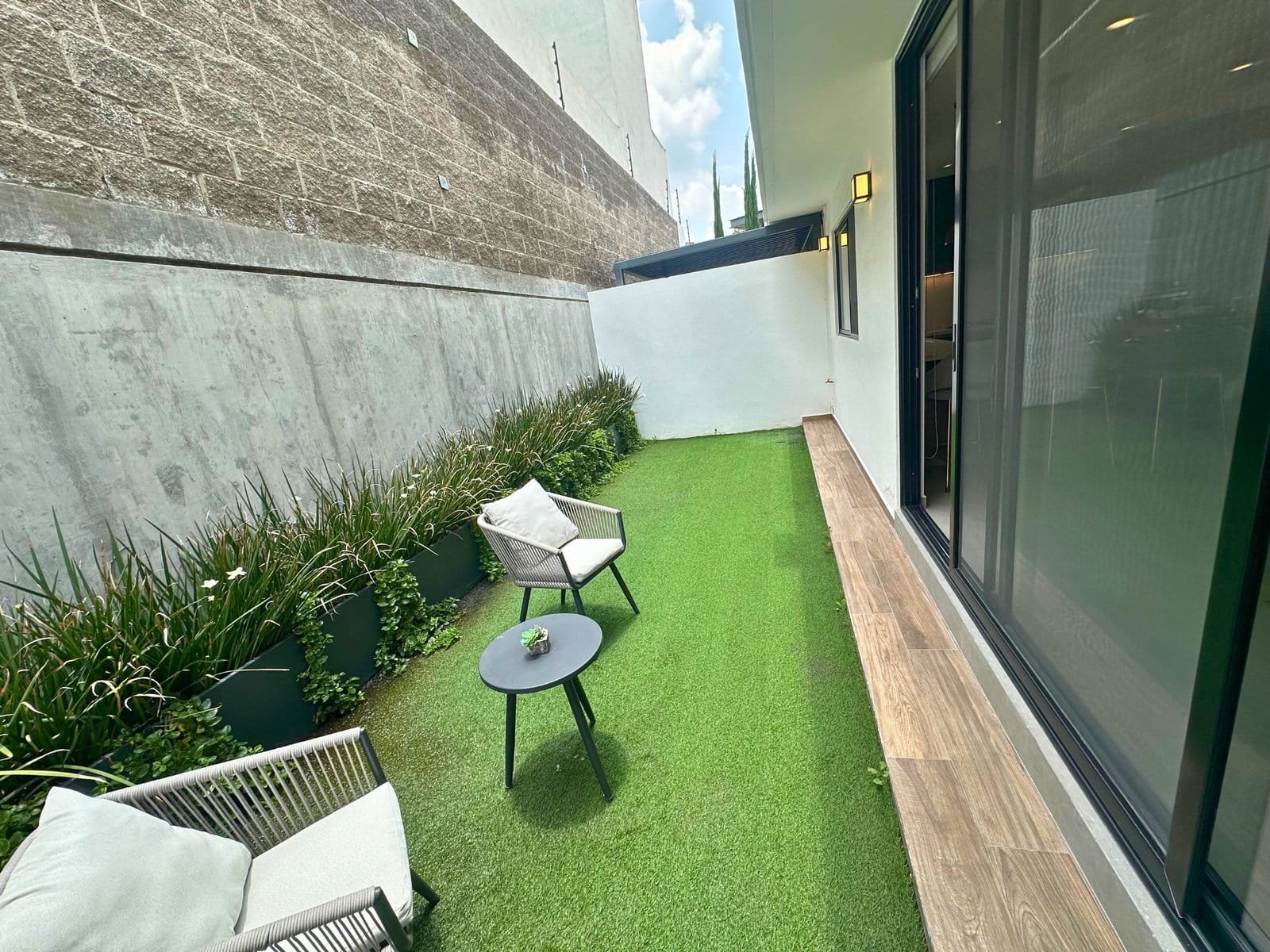 jardín en casas en venta en nuevo refugio el olmo