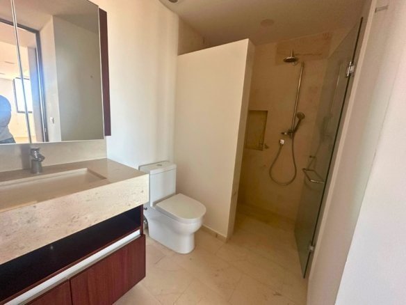 baño pb de penthouse en venta en Juriquilla