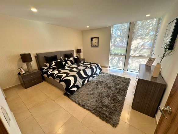 recamara principal de sala de departamento en venta en juriquilla cerca de antea