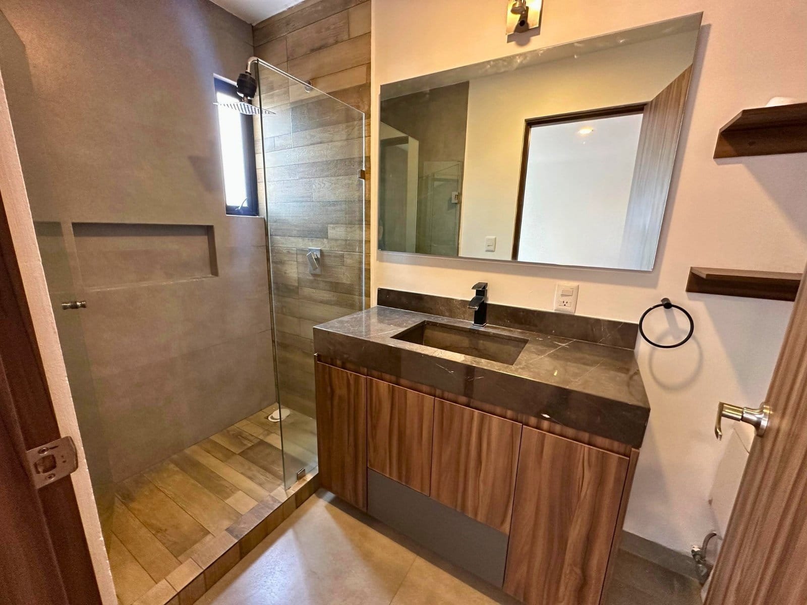 baño 3 de Casa en Zibatá, Querétaro | 5 Recámaras