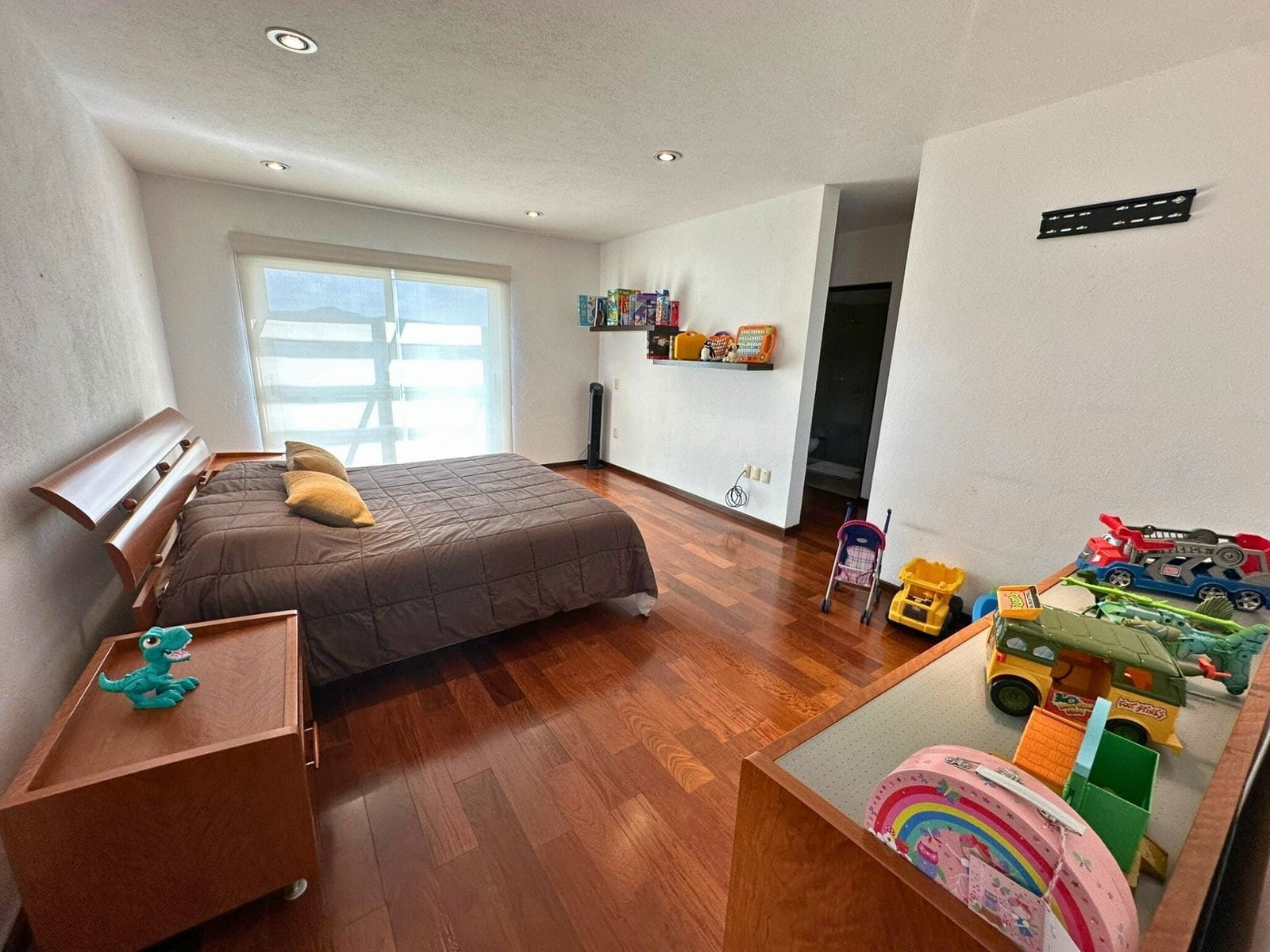 recamara 3 de Casa con amplio jardín en Cumbres del lago, Juriquilla, Querétaro.