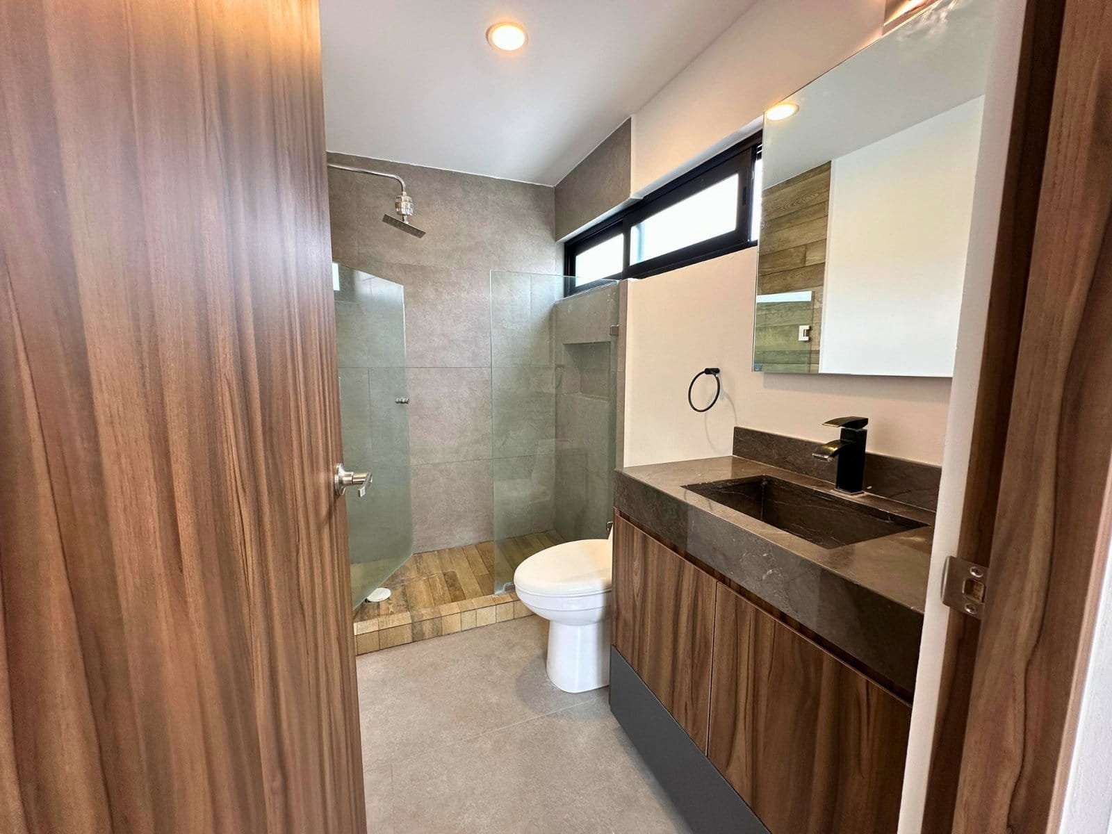 baño 4 de Casa en Zibatá, Querétaro | 5 Recámaras