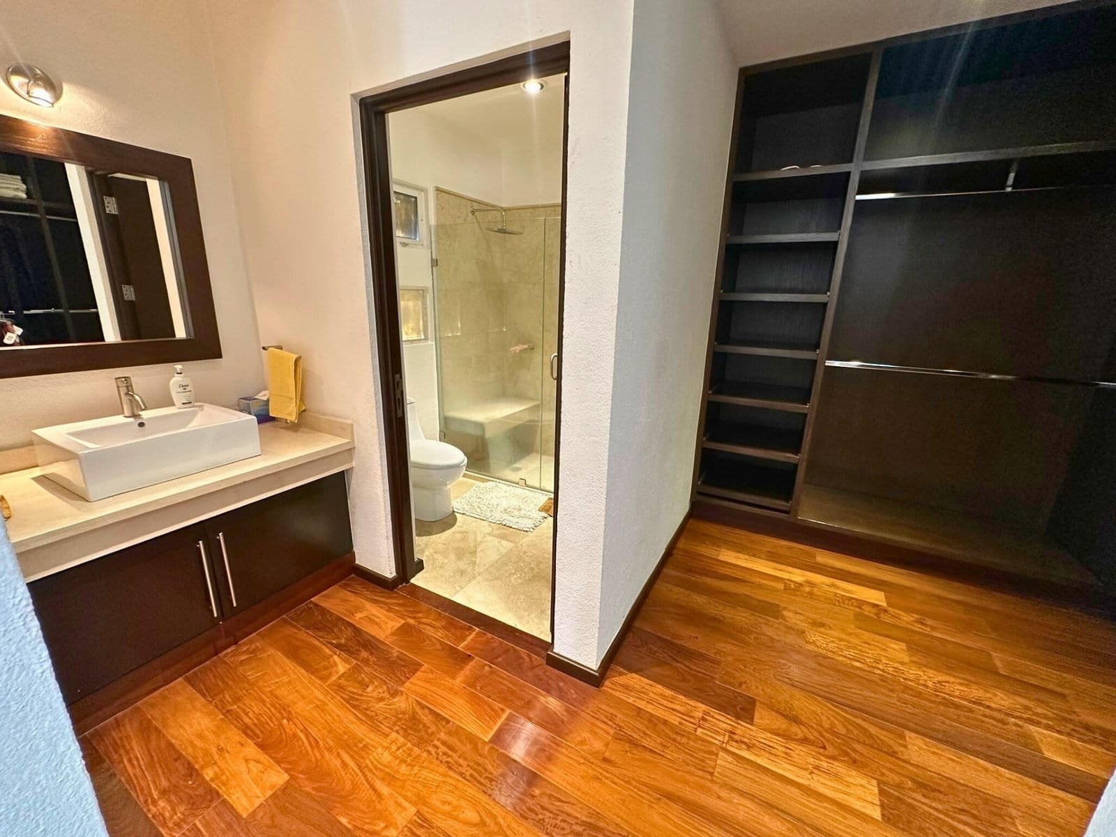 baño 3 de Casa con amplio jardín en Cumbres del lago, Juriquilla, Querétaro.
