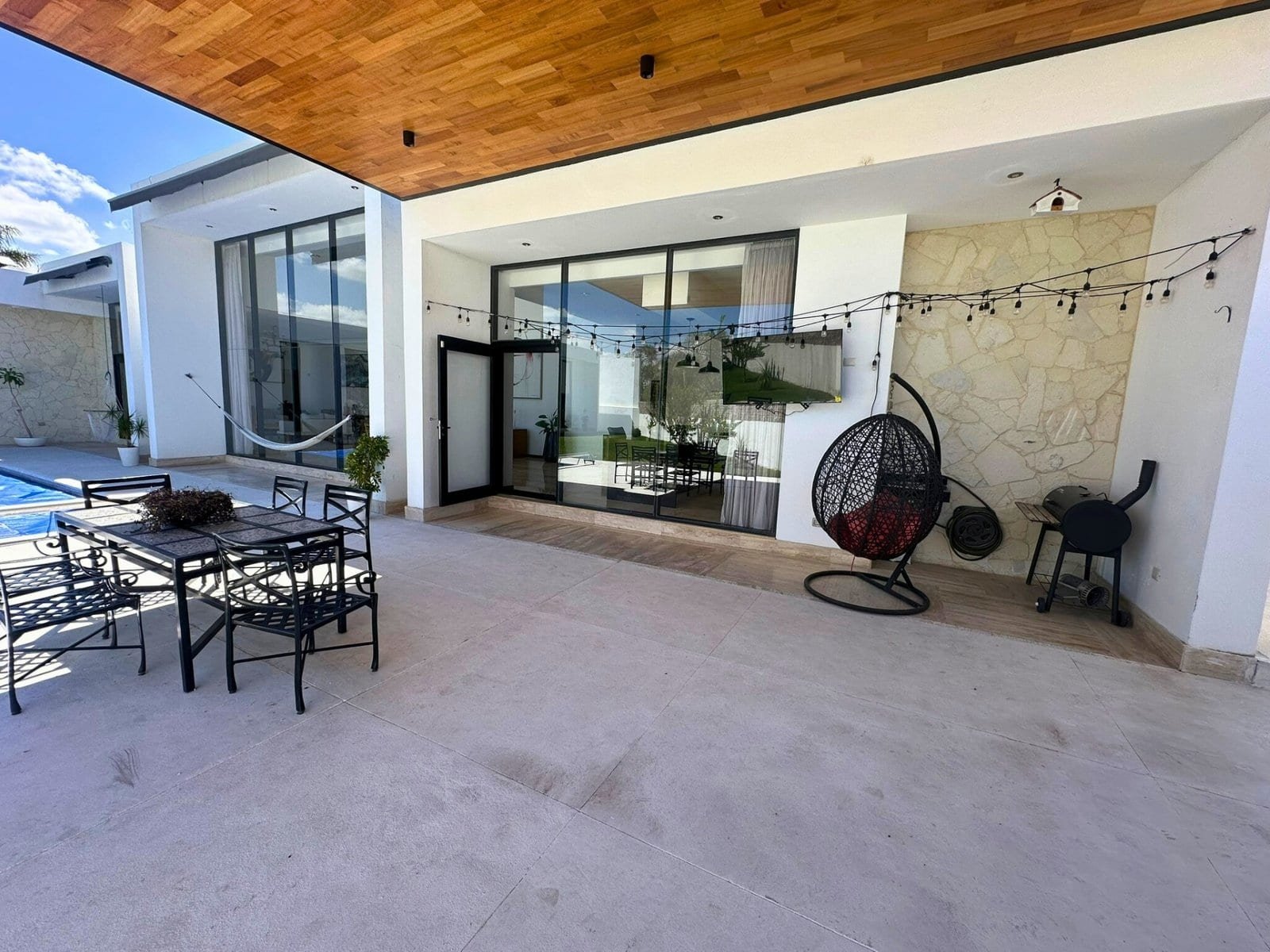 terraza de residencia en balcones de juriquilla de 1 piso.