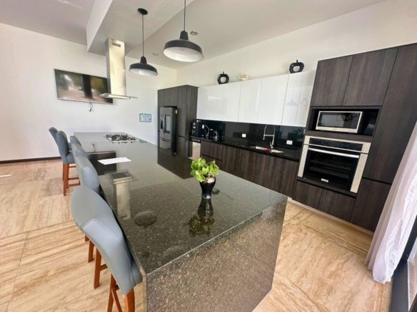 cocina 3 de residencia en balcones de juriquilla de 1 piso.