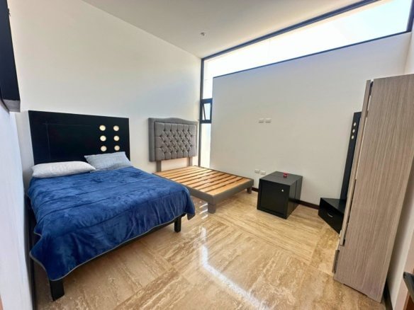 recamara de visitas 2 de residencia en balcones de juriquilla de 1 piso.