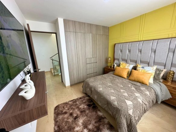 recamara 2 de casas en Zibatá Querétaro en Los Robles