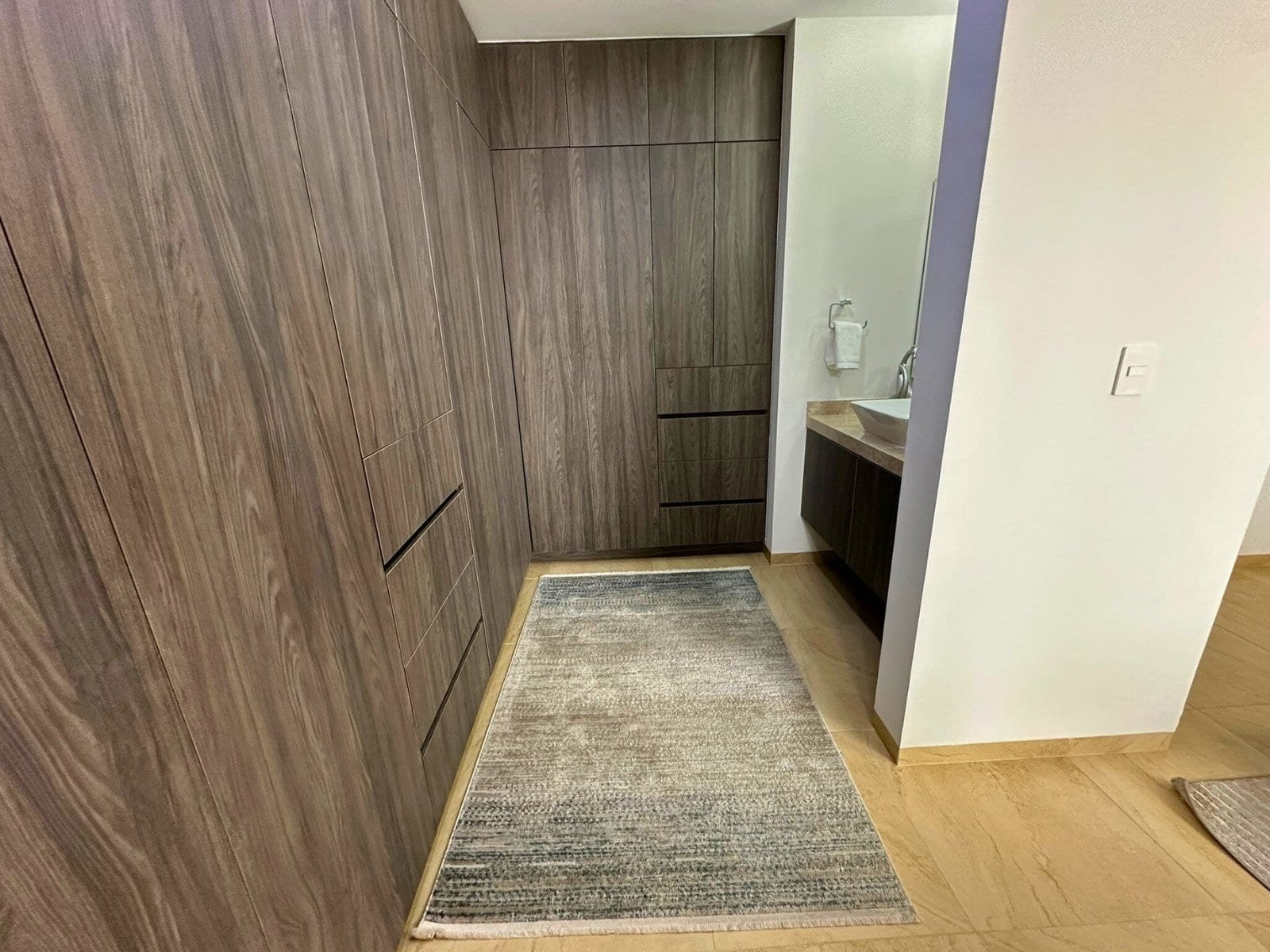 vestidor de zibatá casas en venta de 3 recámaras en Querétaro.