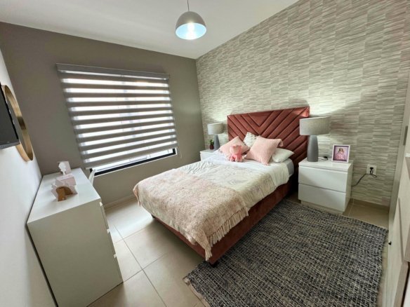 recamara 2 de casa en zibata con roofgarden