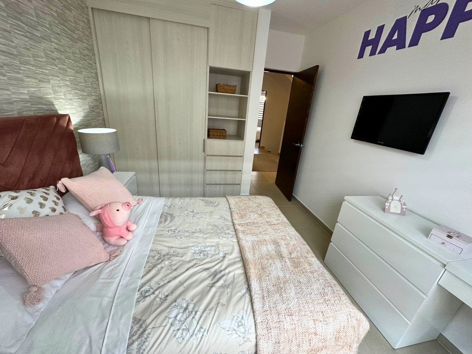 closet 2 de casa en zibata con roofgarden