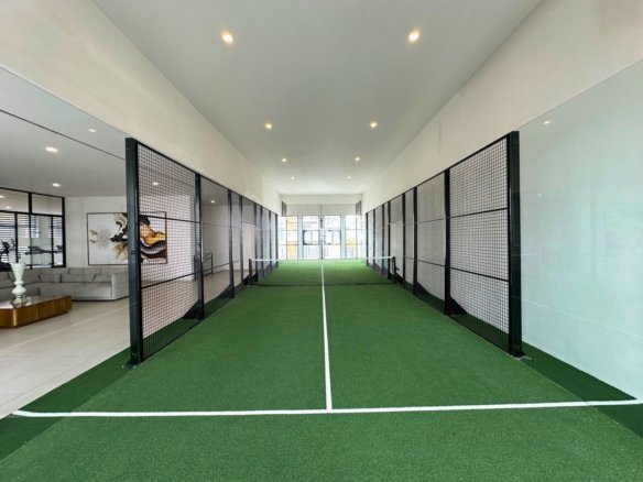 cancha de padel de casas en Zibatá Querétaro en Los Robles con amenidades de lujo