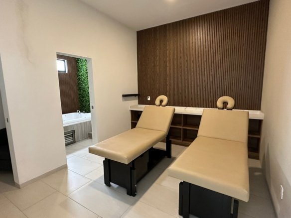 Spa de casas en Zibatá Querétaro en Los Robles con amenidades de lujo