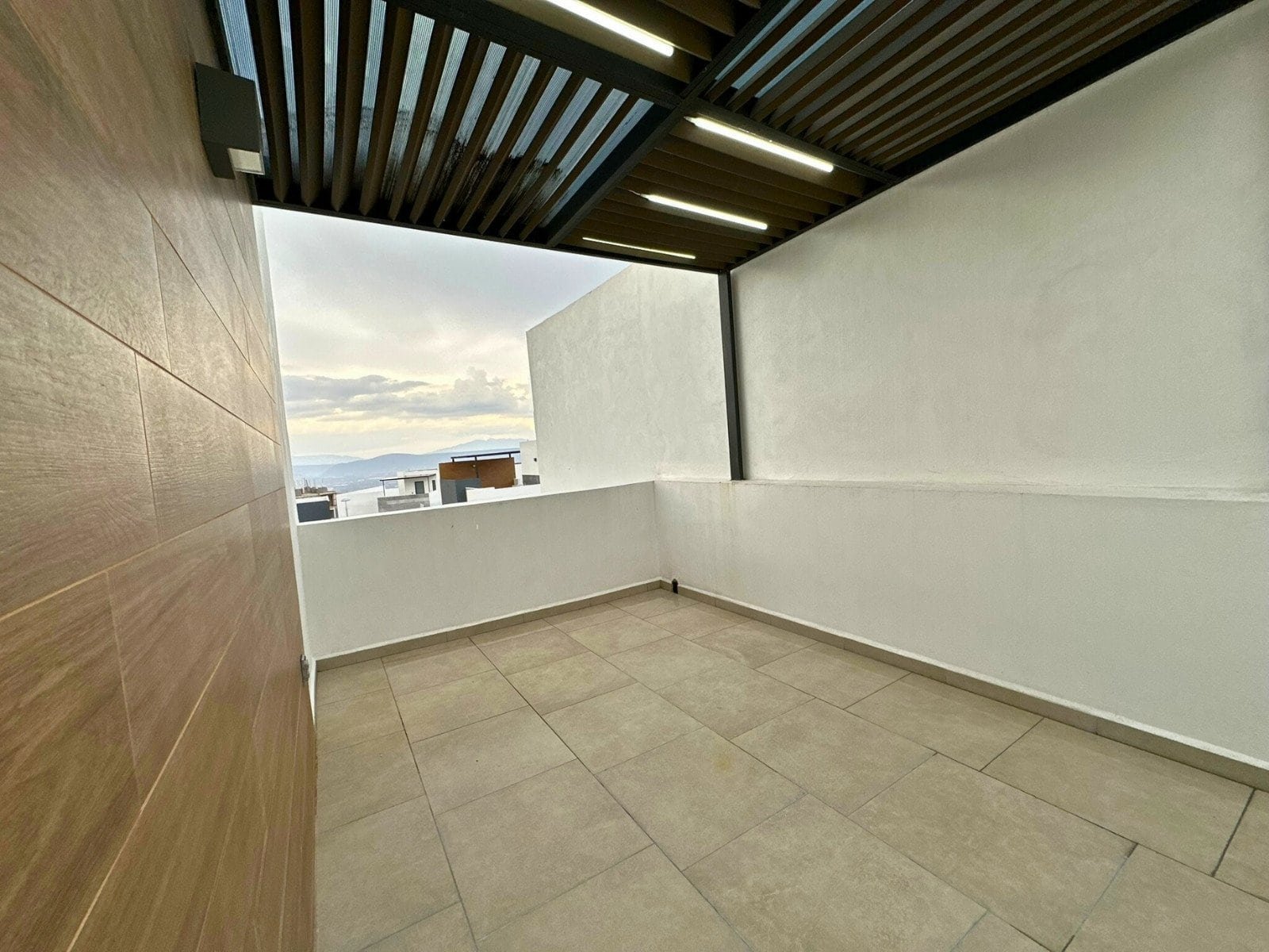 rooftop de casa en zibata en entrecielos.