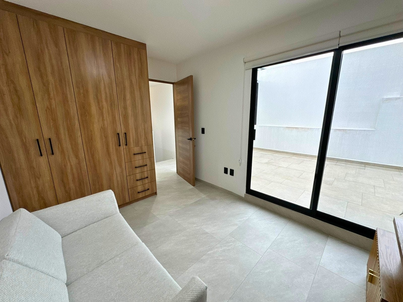 4ta recamara de casa en zibata en entrecielos.