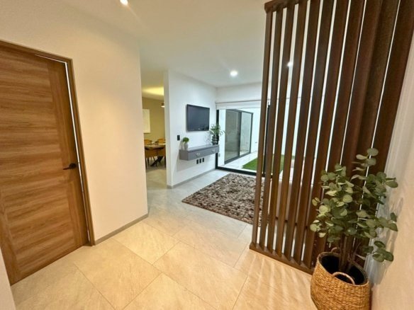 entrada de casa en zibata en entrecielos.