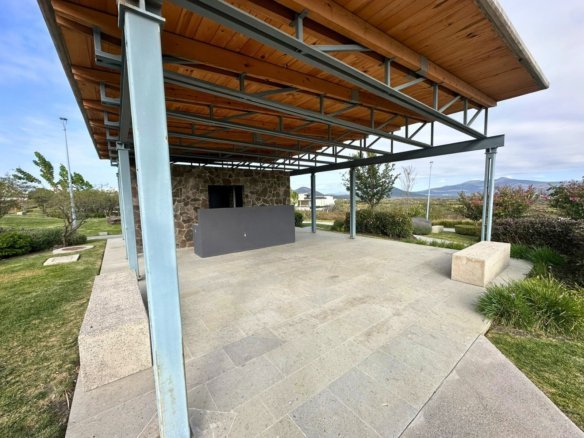 terraza de terreno en venta en Zibatá, Querétaro en Malaya.