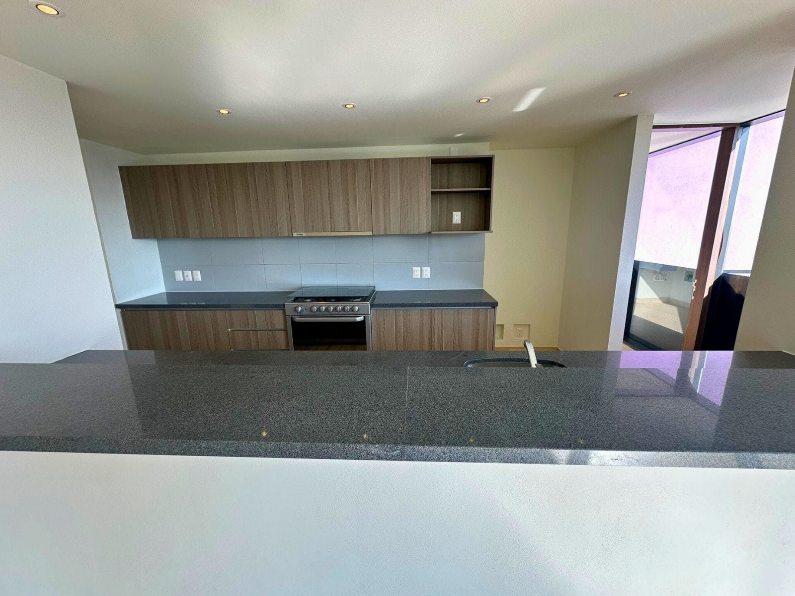 cocina de Penthouse en venta en Querétaro. Col. Alamos cerca de Costco.