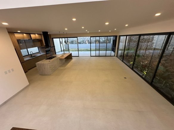 planta baja de casa en venta en Malaya Zibata