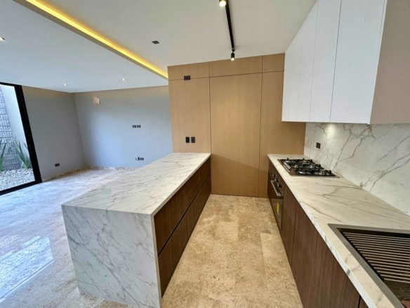 barra de cocina de Casa en venta en Altozano Querétaro $6,600,00.