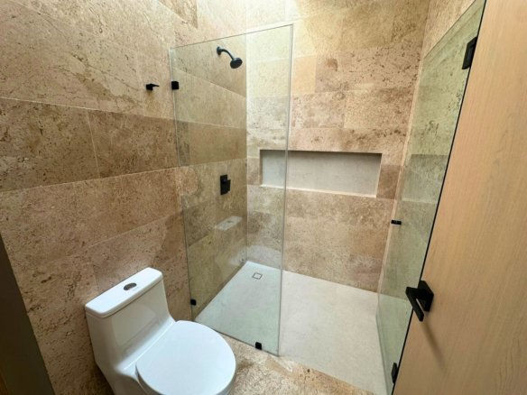 regadera de Casa en venta en Altozano Querétaro $6,600,00.