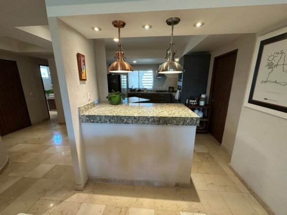 barra de cocina de Departamento en venta en Cumbres del Lago. Dentro de Vista Diamante.