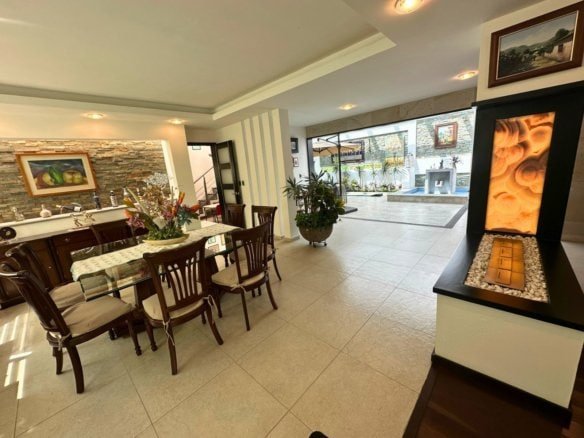 planta baja de casa en venta en El Campanario Querétaro.