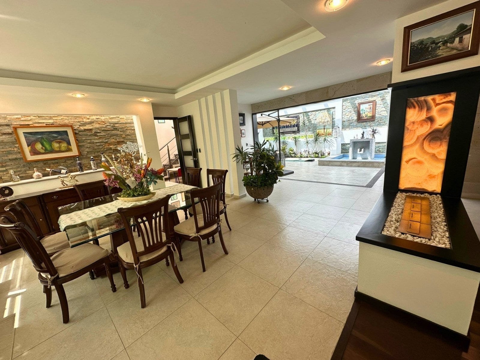 planta baja de casa en venta en El Campanario Querétaro.