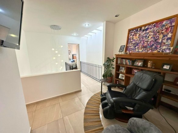 planta alta de casa en Zibatá con 3 recámaras con baño.