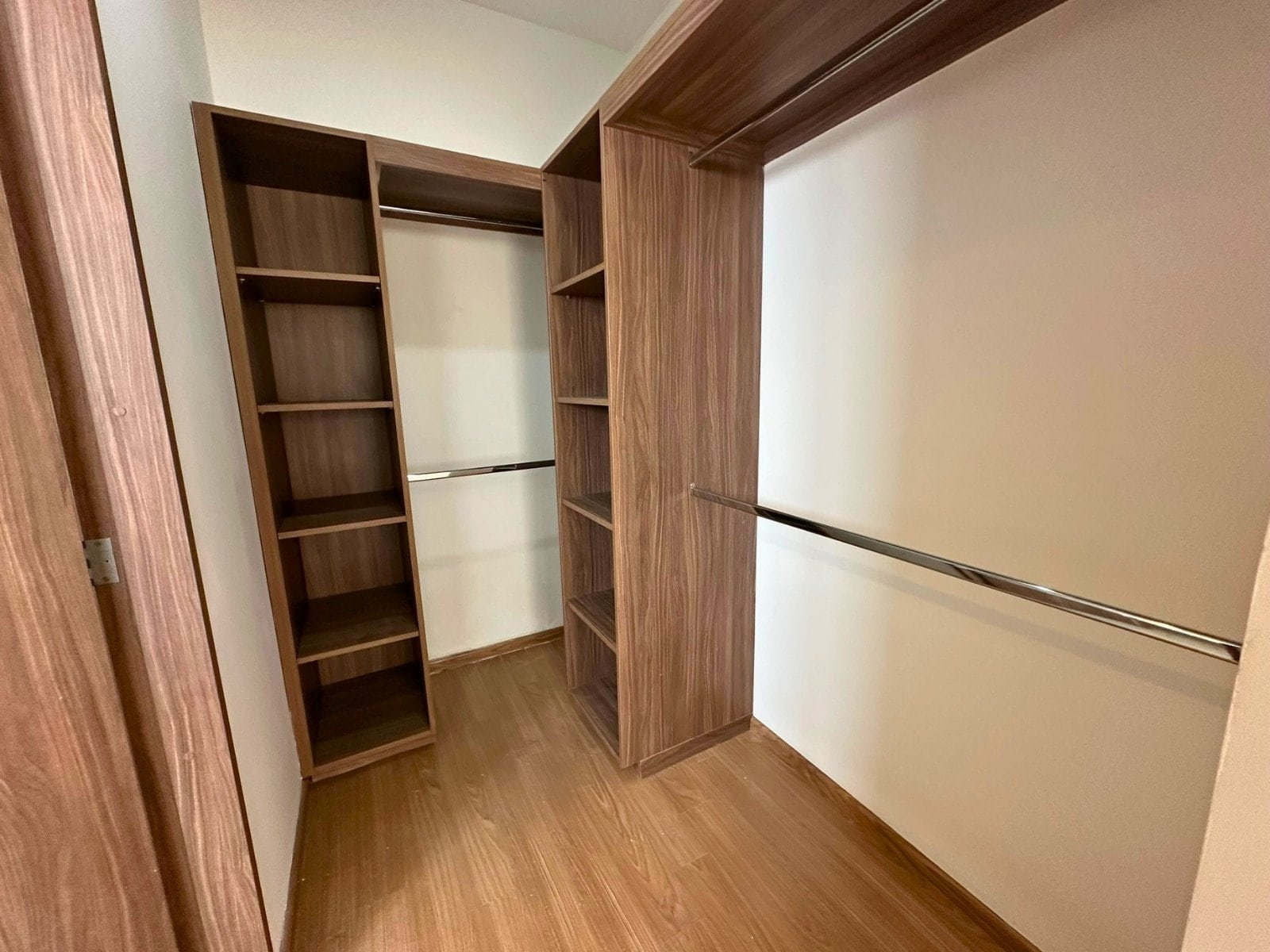 vestidor de departamento en Juriquilla, Querétaro.