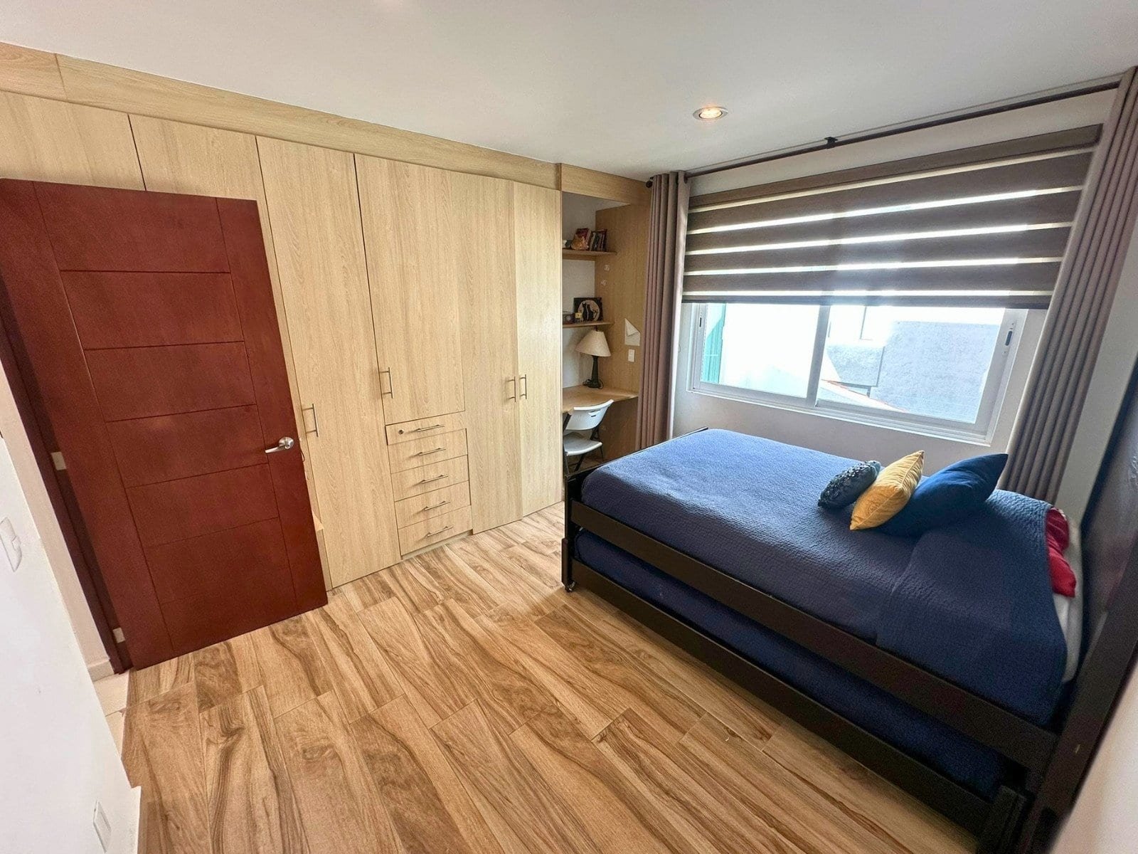 recamara 1 de casa con amplio jardín en Zibatá. Condominio Garambullo.