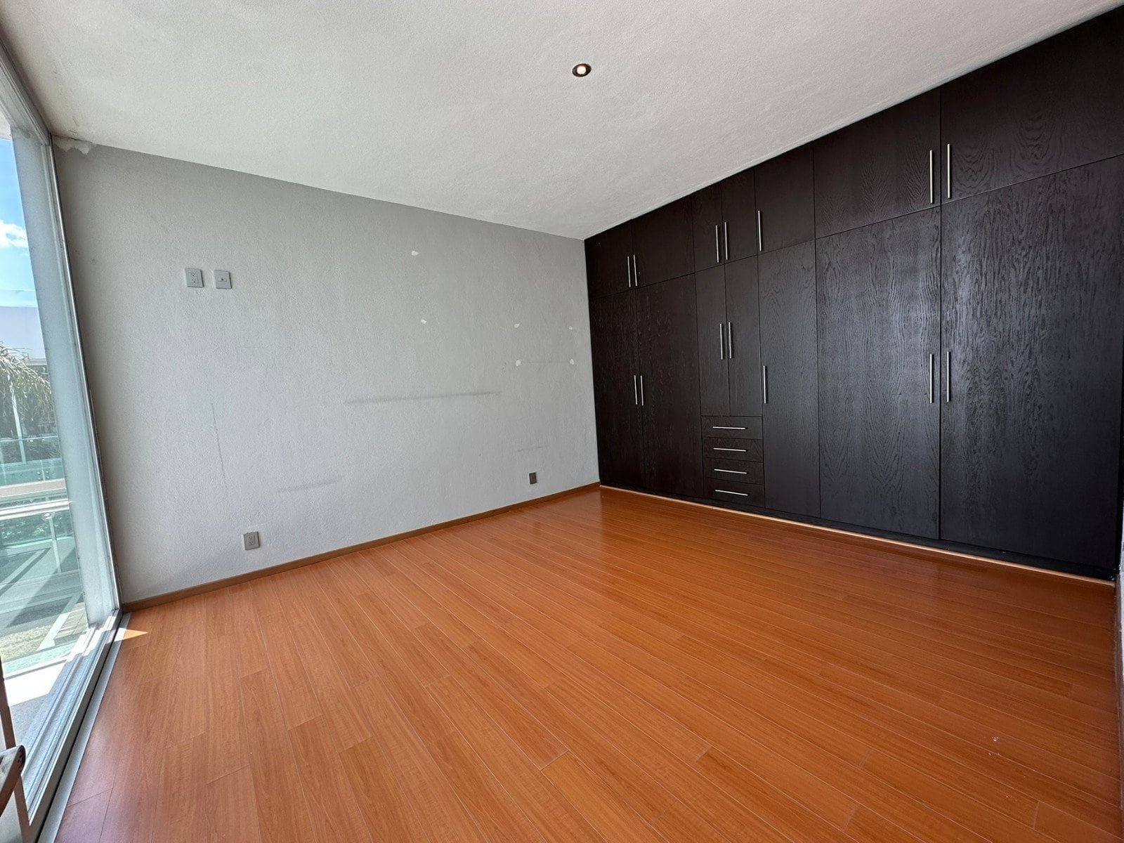 recamara 1 closet de casa en venta Balcones de Juriquilla