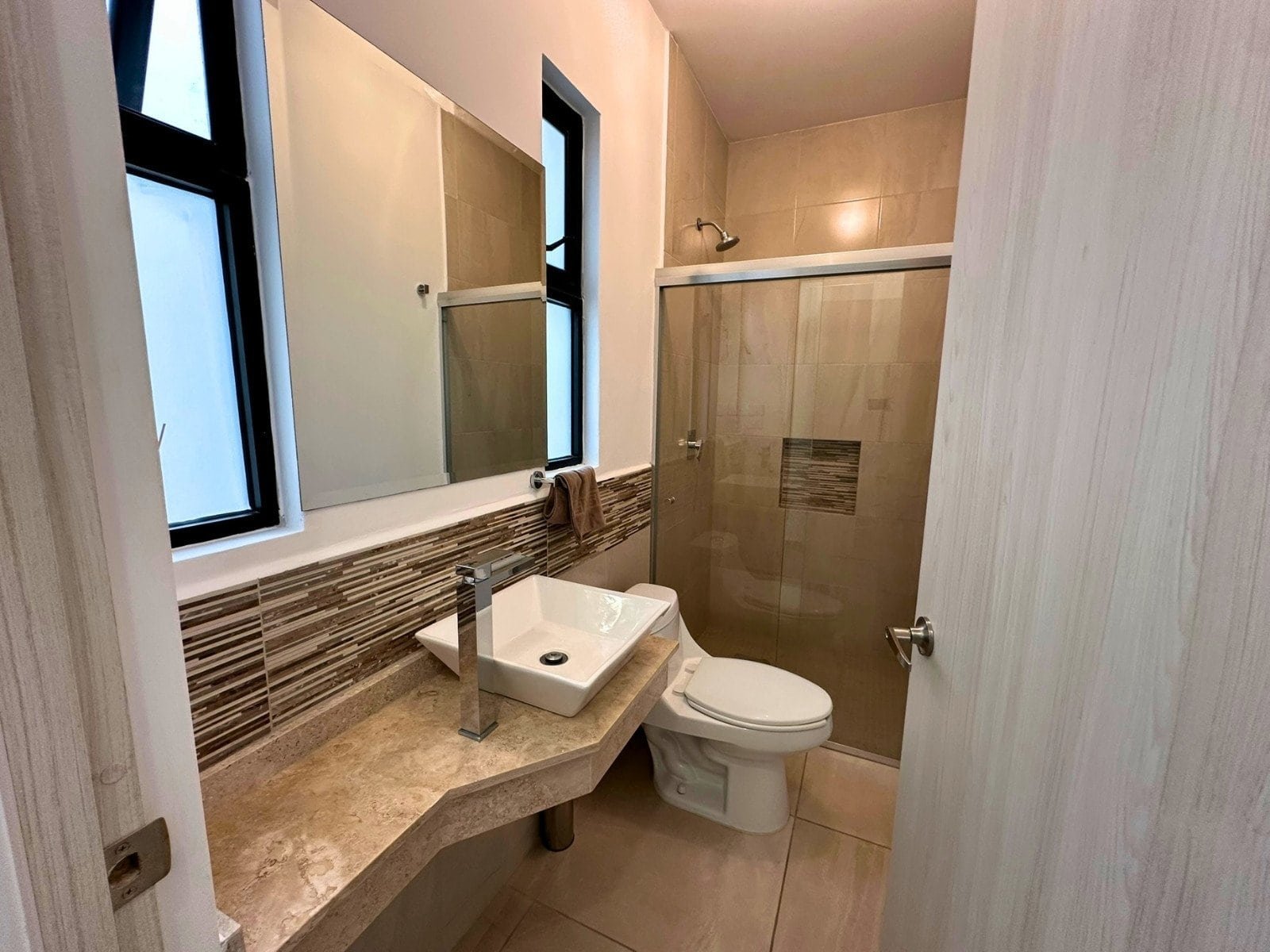 baño 3 de casa en Zibatá con 3 recámaras con baño.