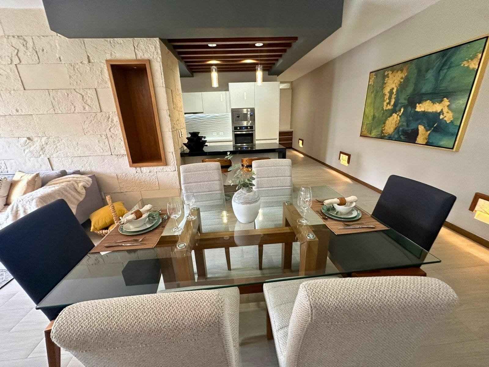 comedor de departamentos en cumbres del lago, Querétaro.