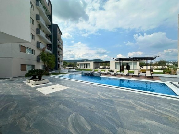 alberca de departamentos en cumbres del lago, Querétaro.