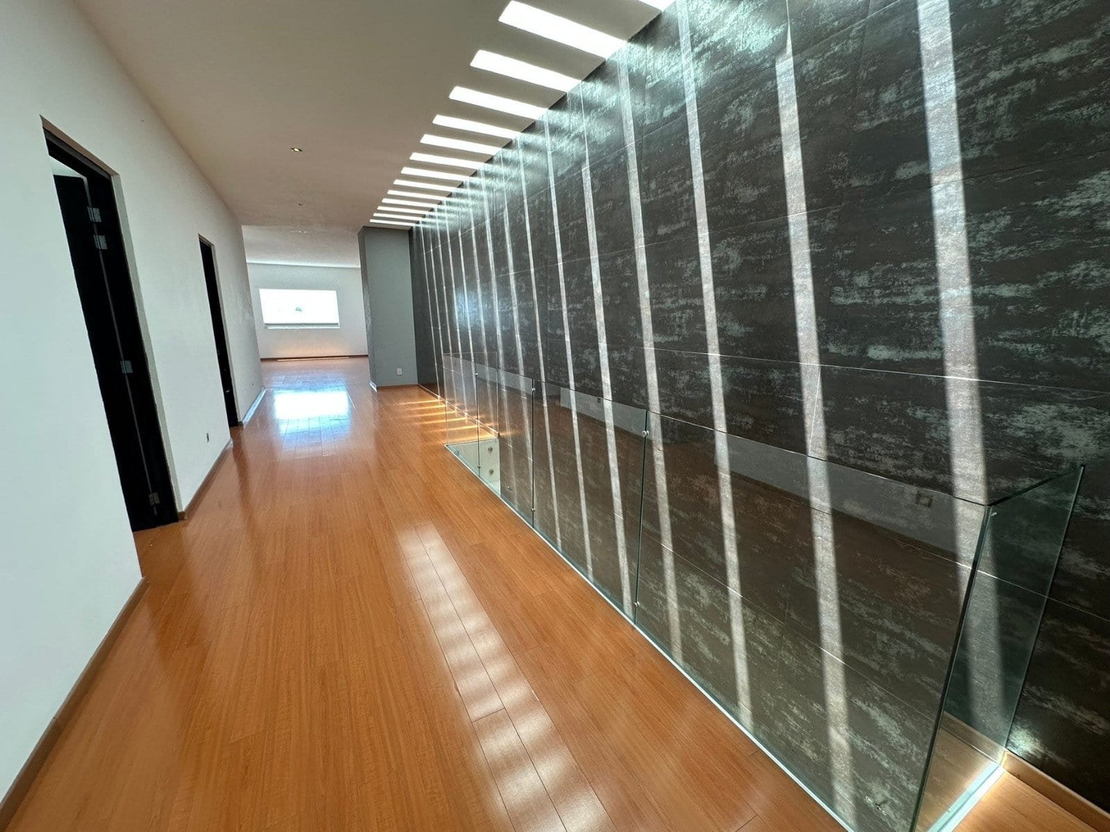 pasillo de casa en venta Balcones de Juriquilla