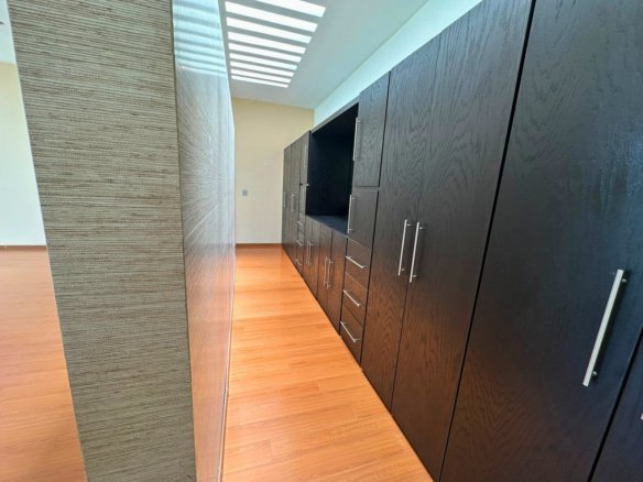 closet de recamara principal de casa en venta Balcones de Juriquilla