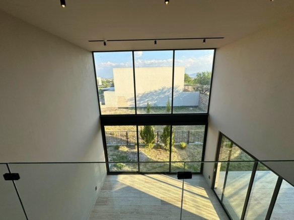 doble altura de casa en campanario norte, Querétaro.