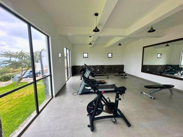 gym de casa de 4 recamaras en Zibatá, Querétaro.