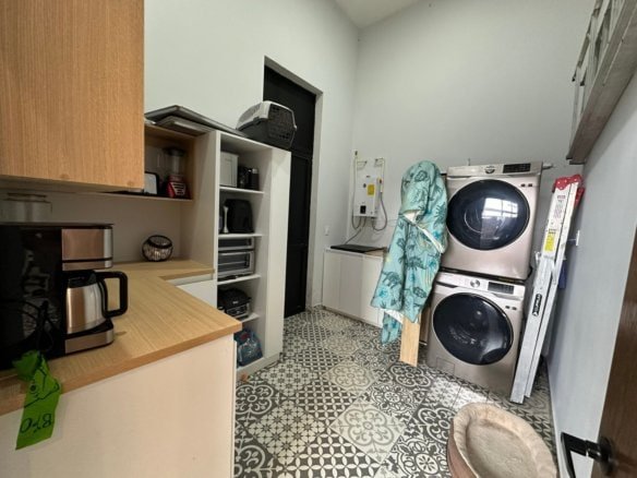 cuarto de lavado de casa de 4 recamaras en Zibatá, Querétaro.