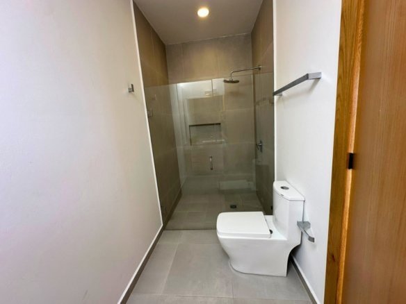 baño 3 completo de casa en Zibatá con recámaras muy amplias.