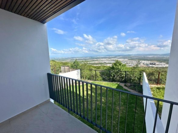 balcón de casas en Zibata con jardín amplio de 90m2!