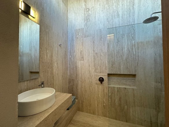 baño 1 de casa en residencial mayorazgo.