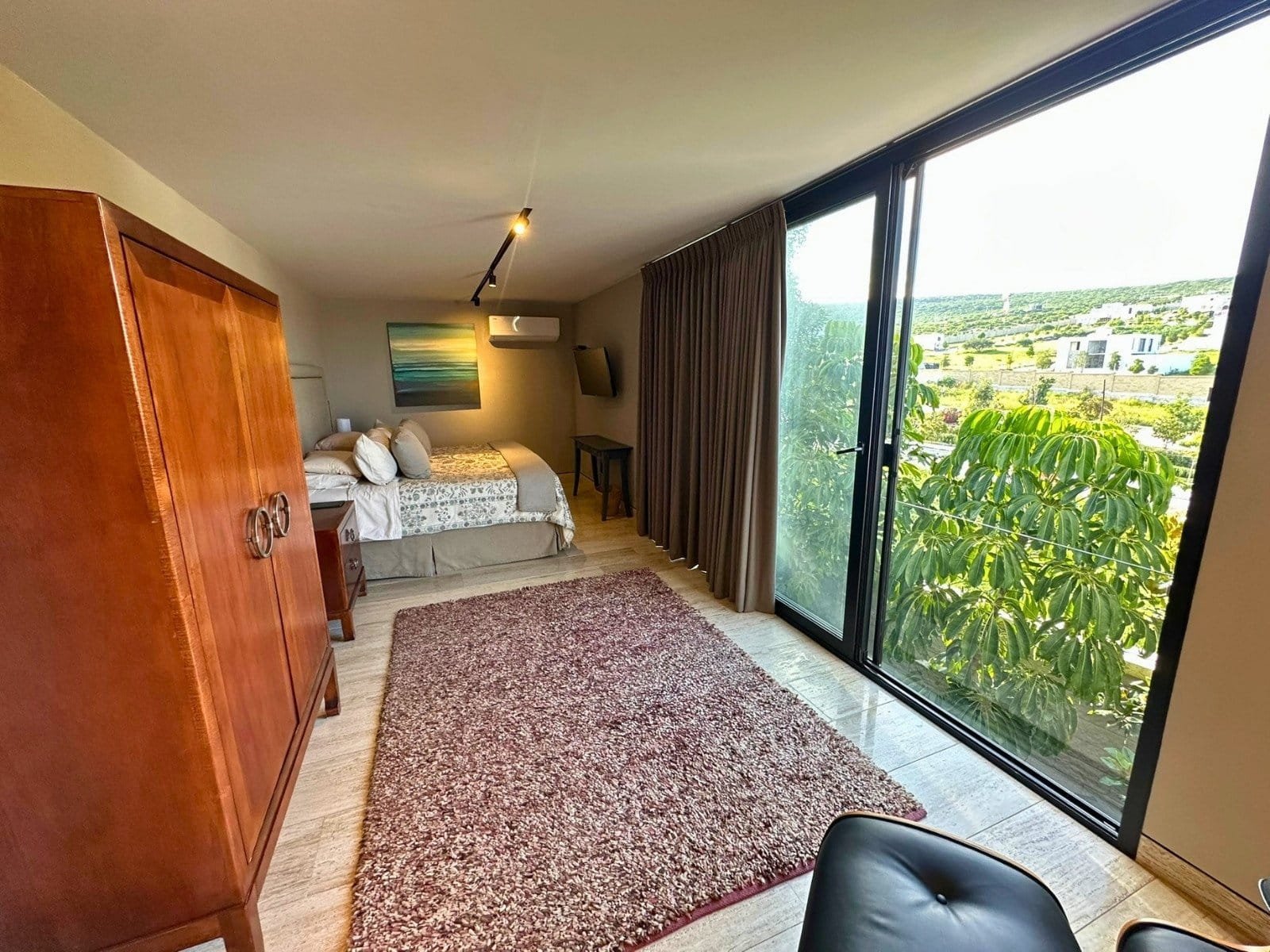 recamara principal de casa en residencial mayorazgo.
