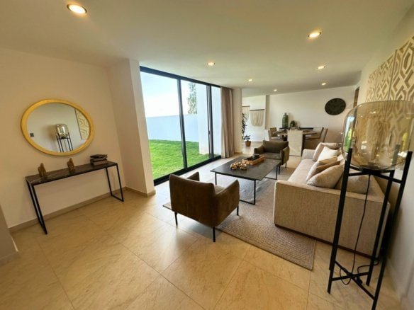 sala de casas en Zibata con jardín amplio de 90m2!